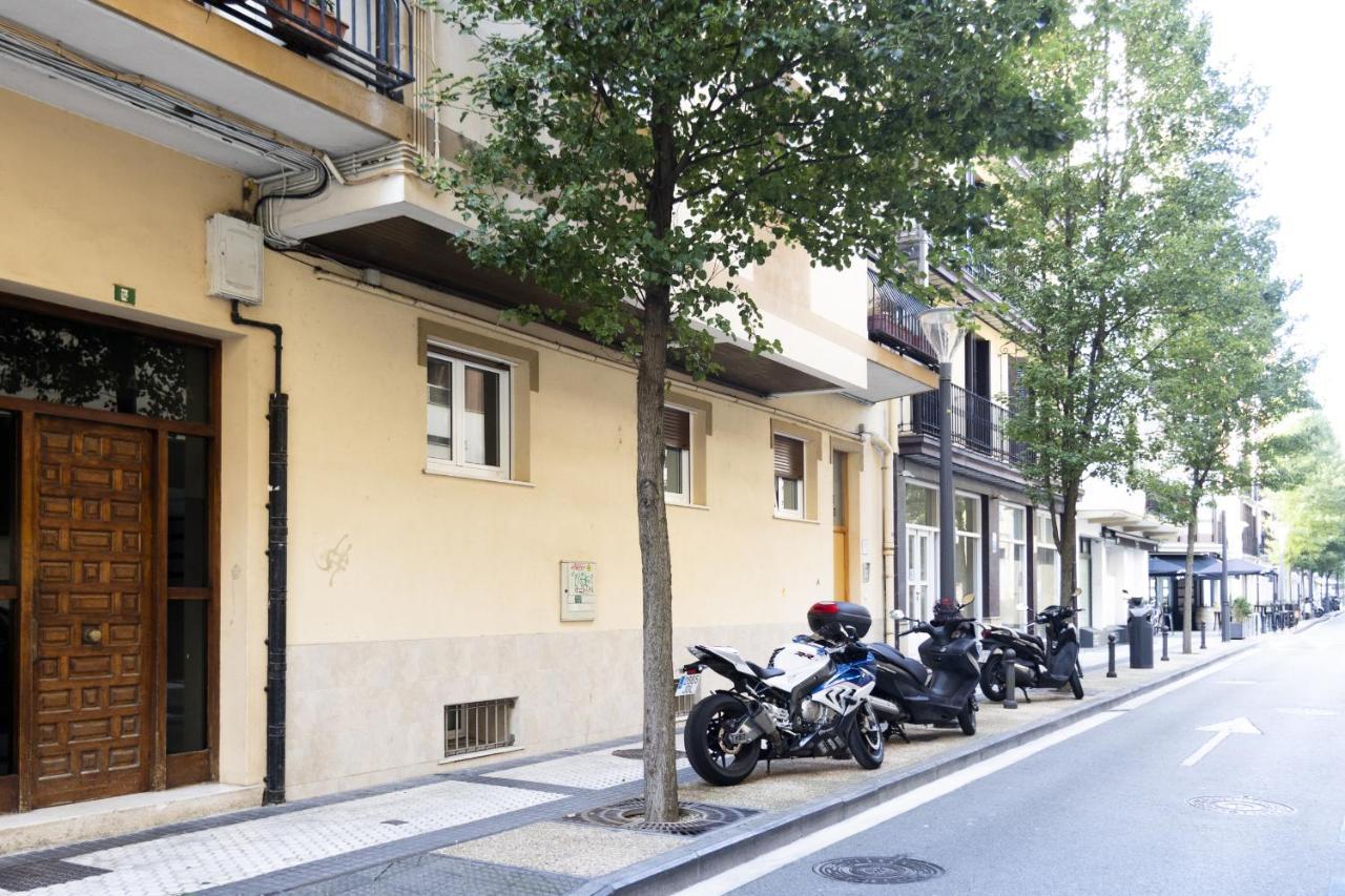 Arrola By Smiling Rentals Hondarribia Exterior foto